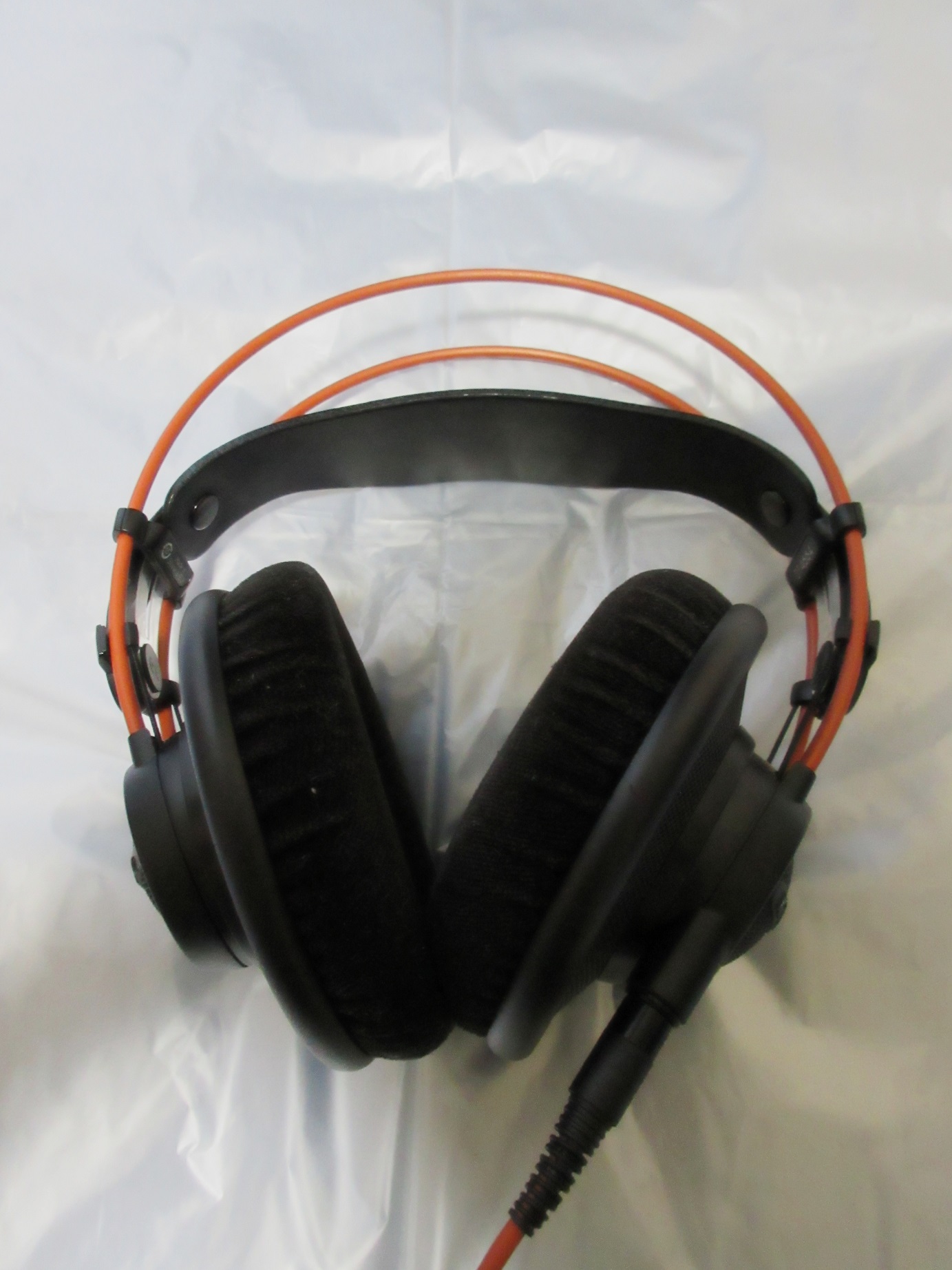 万能ヘッドホンAKG「K712 PRO」レビュー【開放型】【モニター