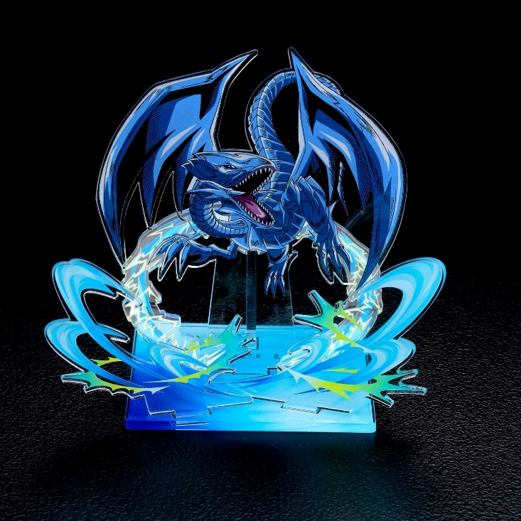 遊☆戯☆王』「ブラック・マジシャン」や「青眼の白龍」を召喚