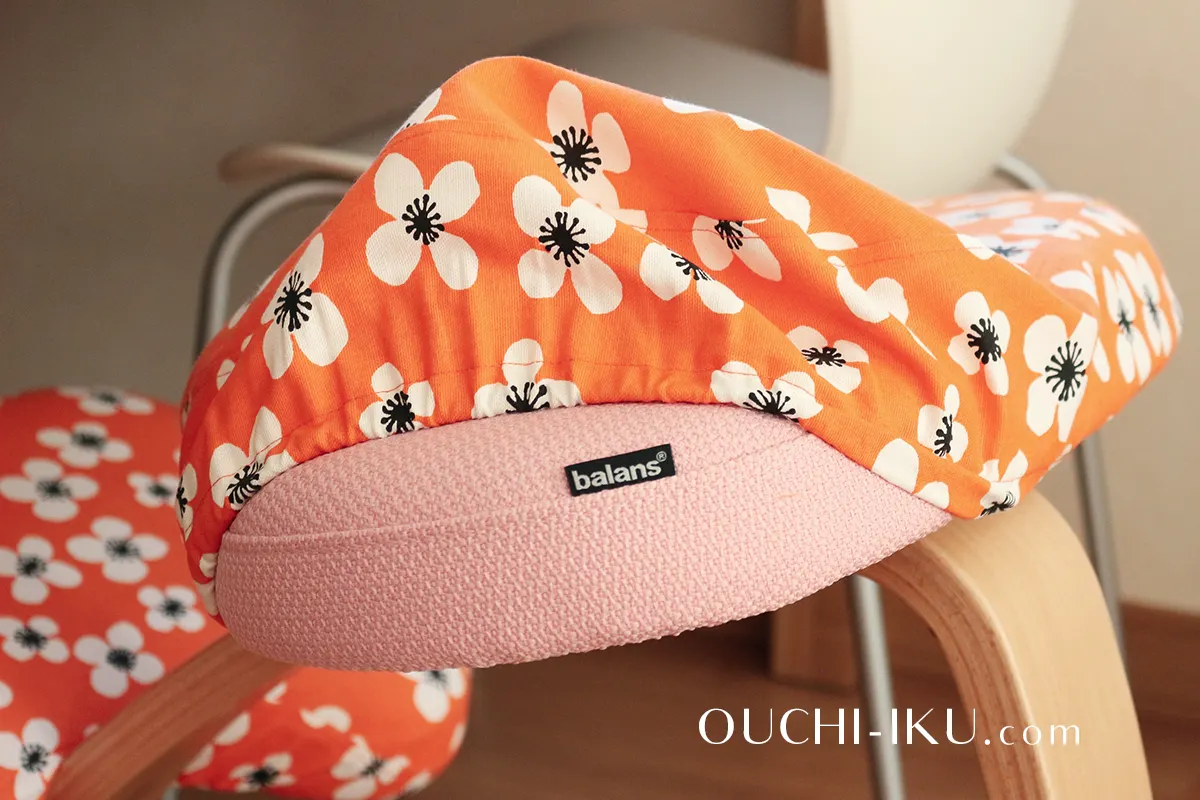 バランスイージー口コミ！バランスチェアは子供に使うと後悔？膝に悪い