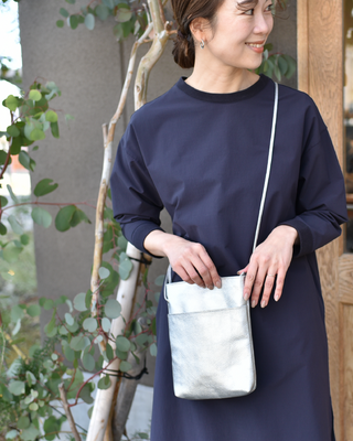 フィットショルダーバッグ – OURHOME