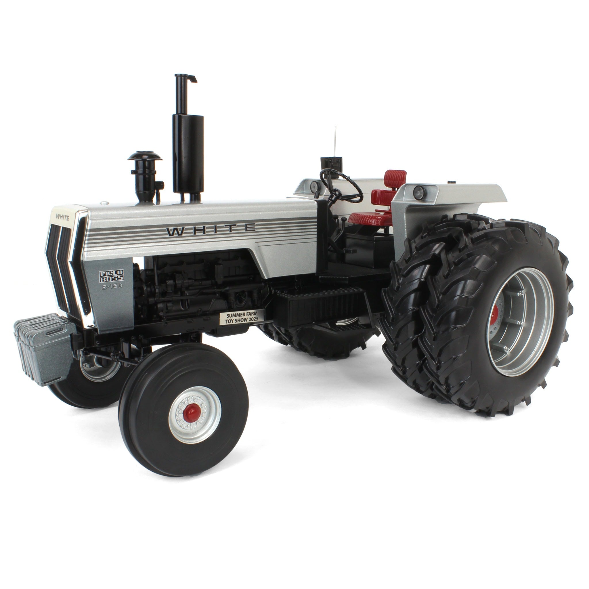 1/16 White 2-150 Tractor with Rear Duals & Fender Radio by