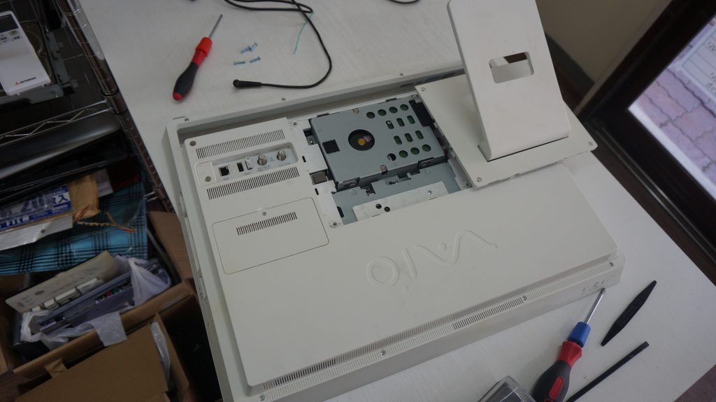 広島パソコン修理広島市 SONY VAIO VPCJ2 動作が遅い SSD換装