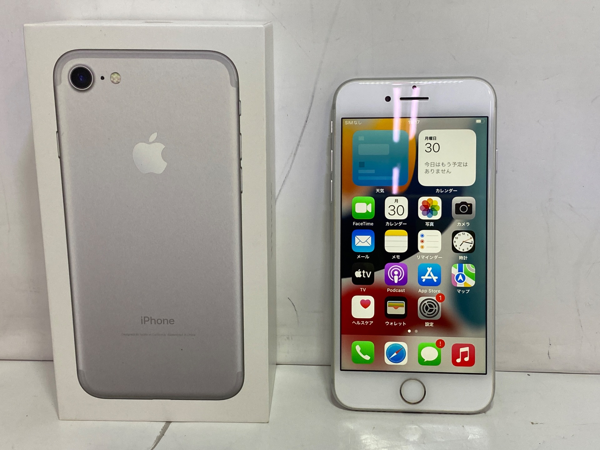 iPhone8 64GB SIMフリー（シルバー） iPhone 8 Plus 64GB シルバー sim