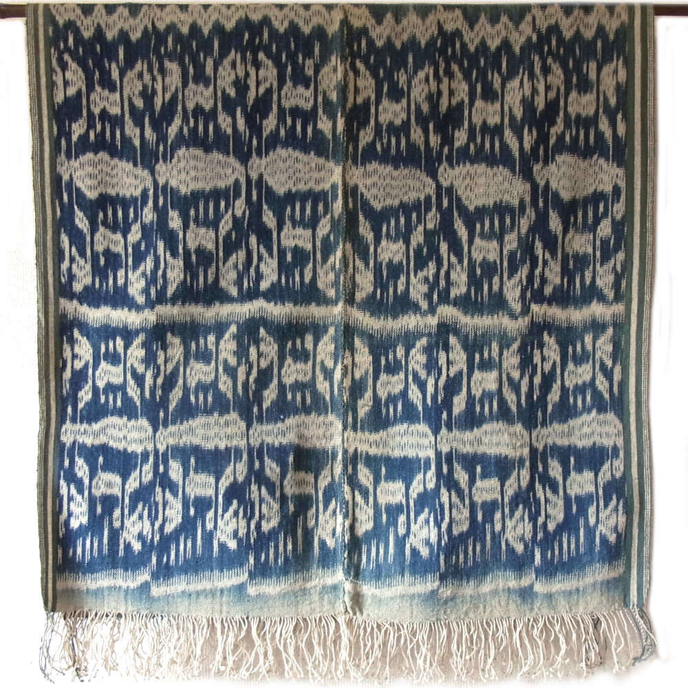 PANDAN TREE】ティモール島の織物-多様な染織文化が色濃く残る