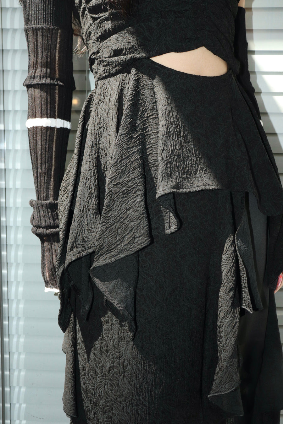 FETICO(フェティコ)のBOTANICAL JACQUARD CUTOUT CAMI TOP BLACKの通販