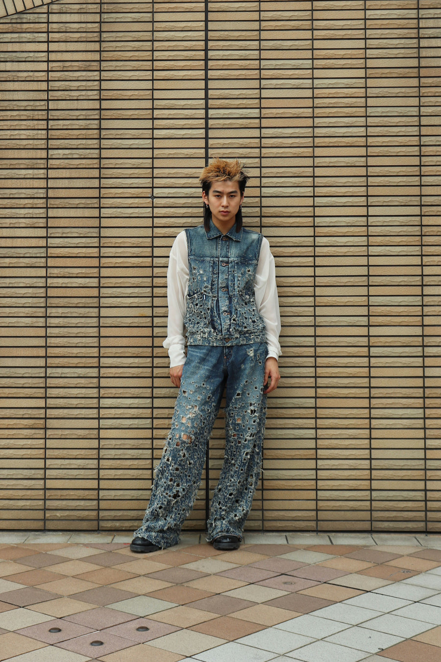 SUGARHILL(シュガーヒル)のCRASHED MODERN DENIM VEST FADED INDIGOの