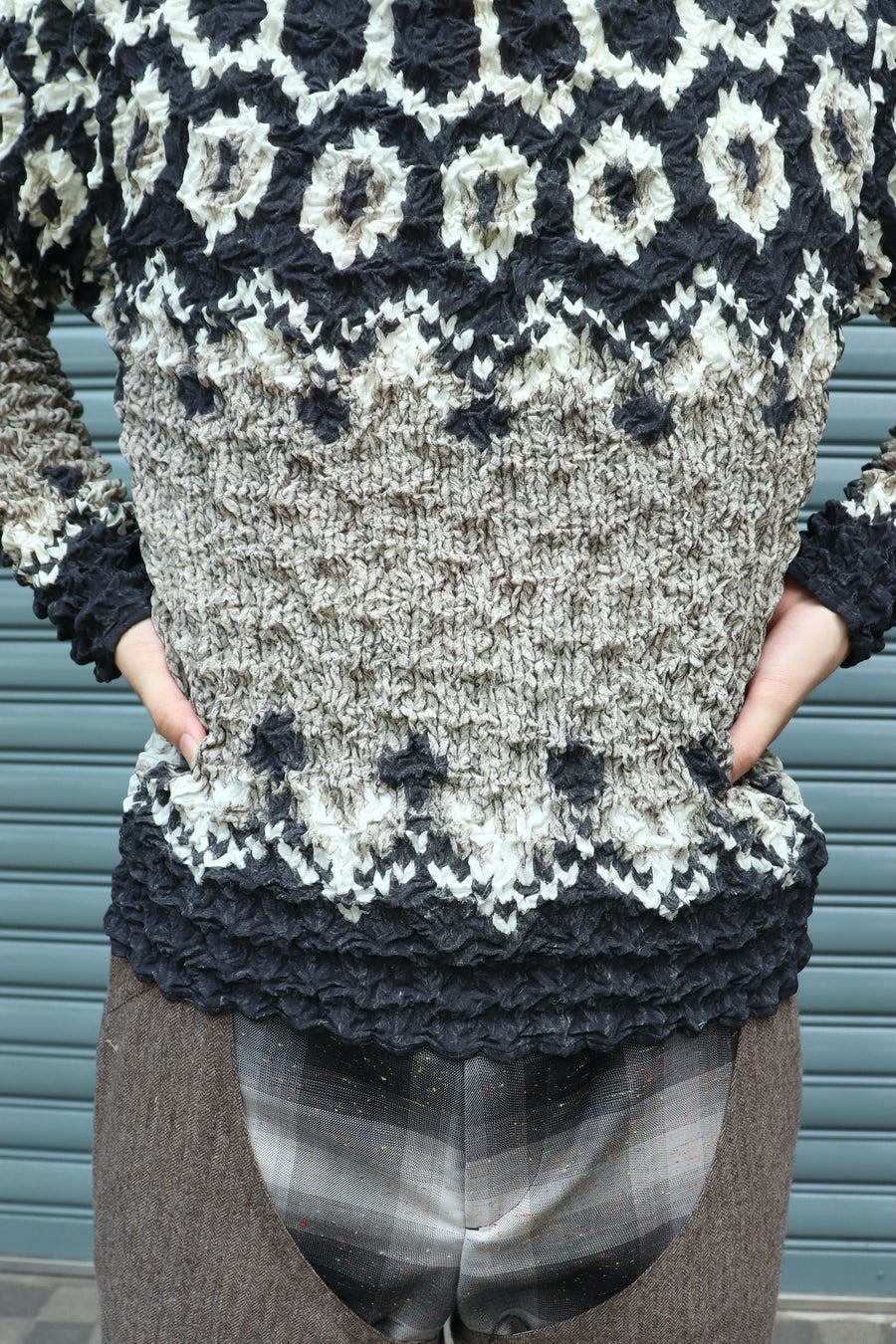 MASU(エムエーエスユー)のPOPCORN NORDIC SWEATER MOCHAの通販