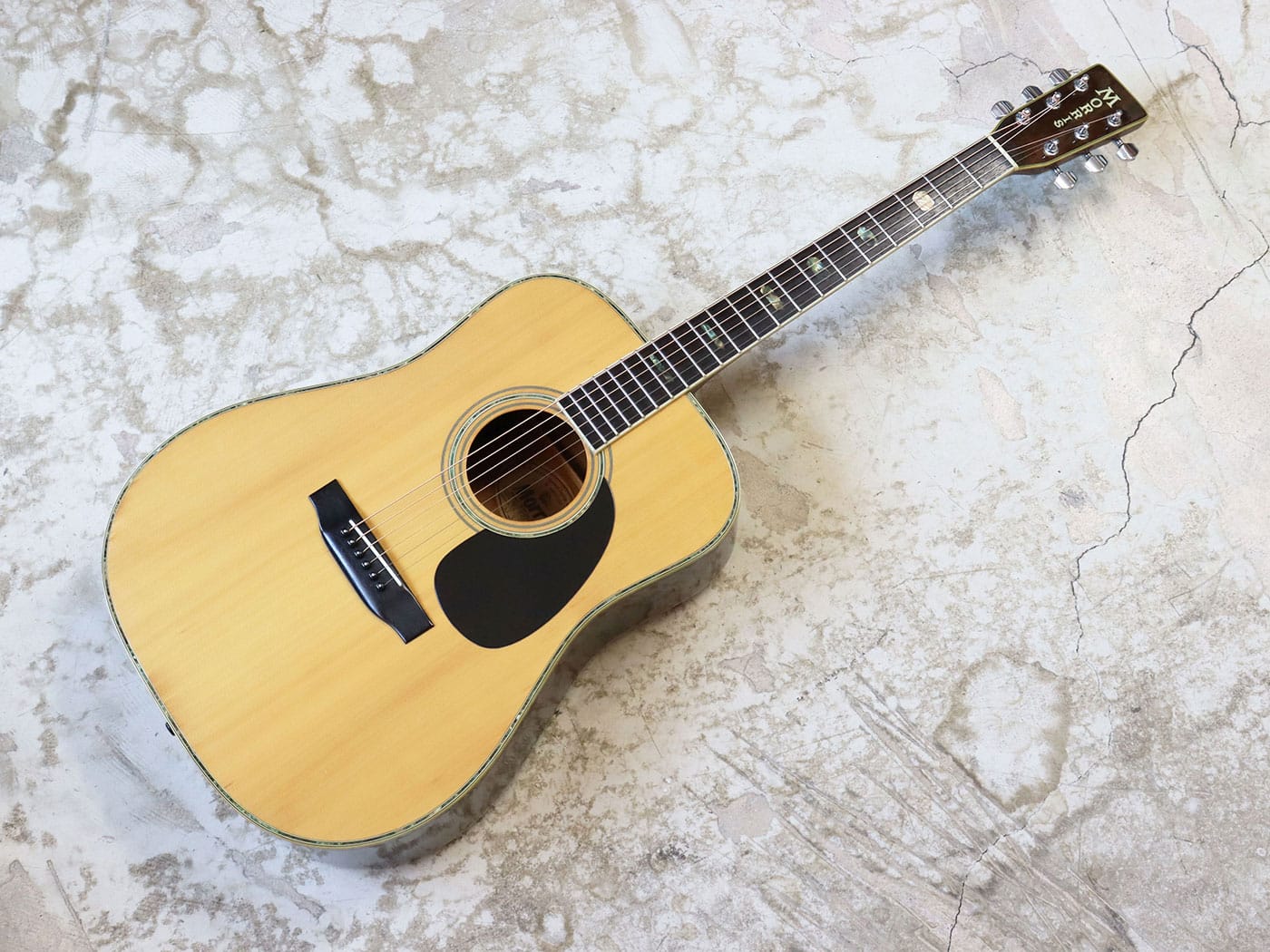 中古】Morris W-40 アコースティックギター - 神奈川県の中古楽器店