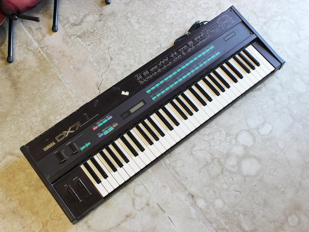中古・難あり現状渡し】YAMAHA DX7 ヤマハ シンセサイザー 61鍵 名機