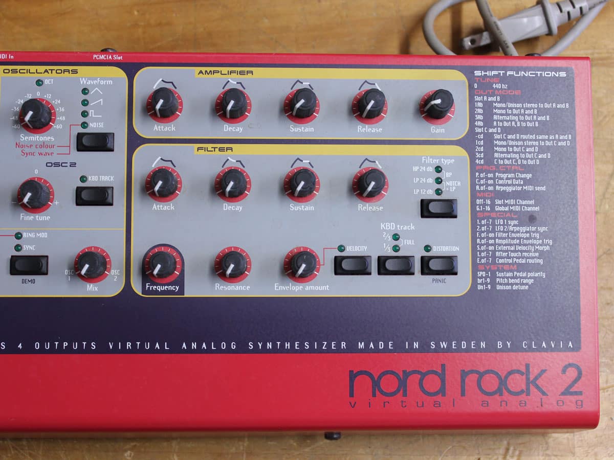 中古】CLAVIA Nord Rack 2 シンセサイザー 音源モジュール - 神奈川県