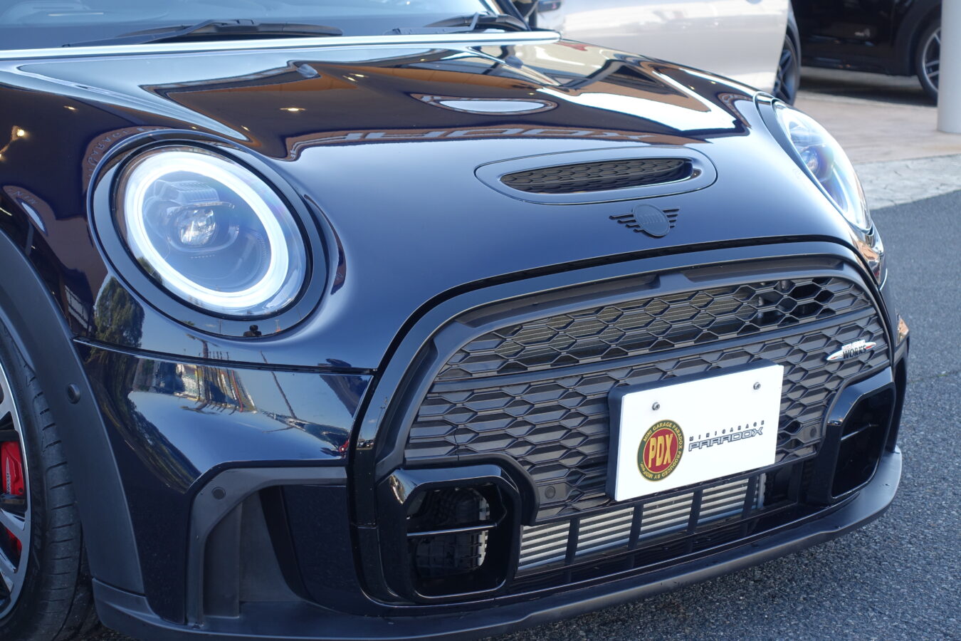 MINI JCW】F56 Lci2 エニグマティックブラック|MINI GARAGE PARADOX
