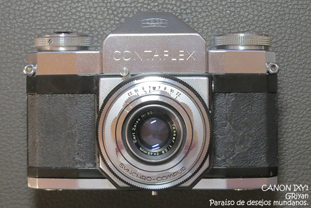 ZEISSIKON CONTAFLEX Ⅰ(1)最初期モデルがやってきた！もちろん超