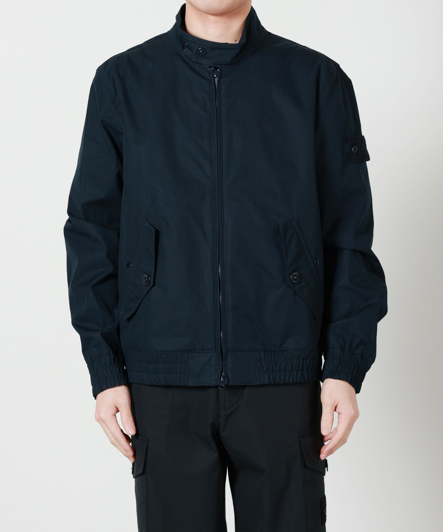 STONE ISLAND(ストーンアイランド)】 GHOST ボンバージャケット