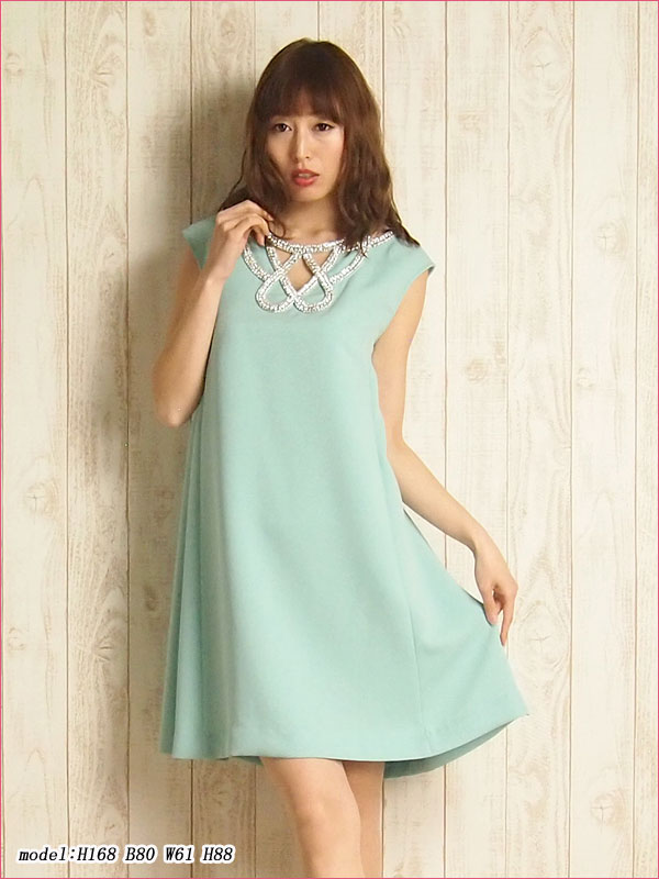 グレースコンチネンタルGRACE CONTINENTALラインネックビジュー