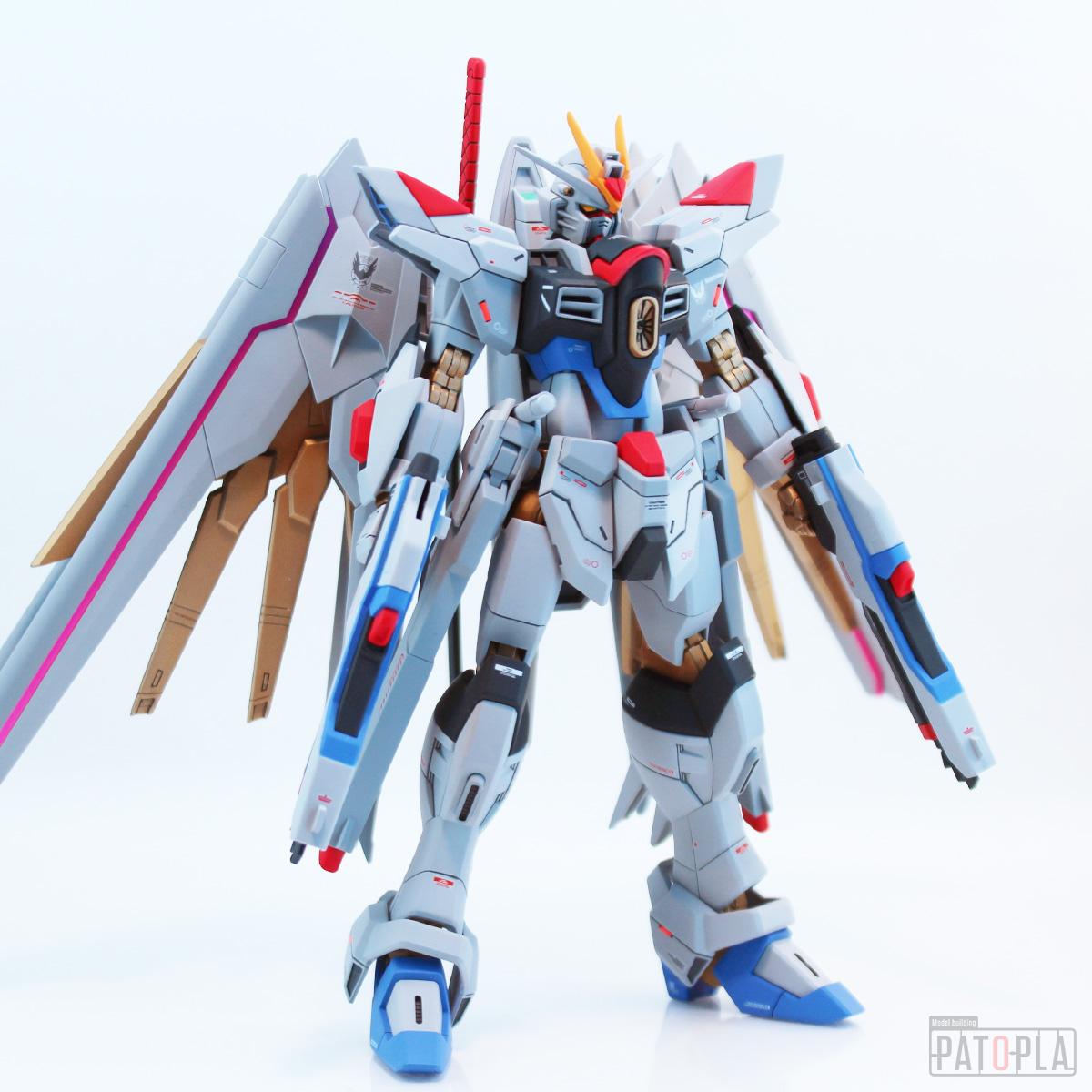 HGCE 1/144 マイティーストライクフリーダムガンダム 改修・全塗装品