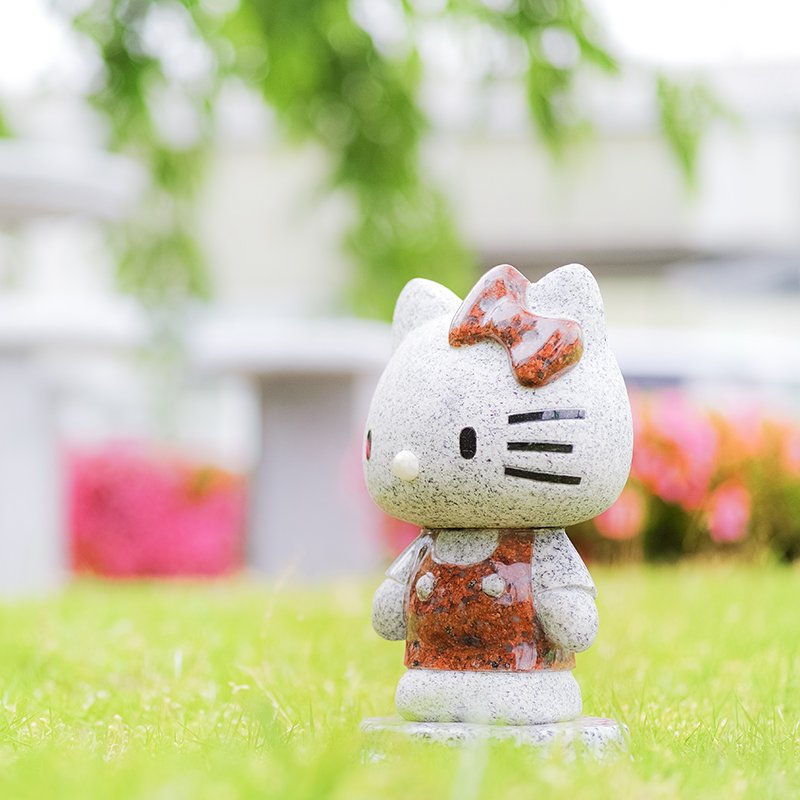 キティちゃんの石像 めっちゃ値下げ！キティー 石像 一点物！ 早い者