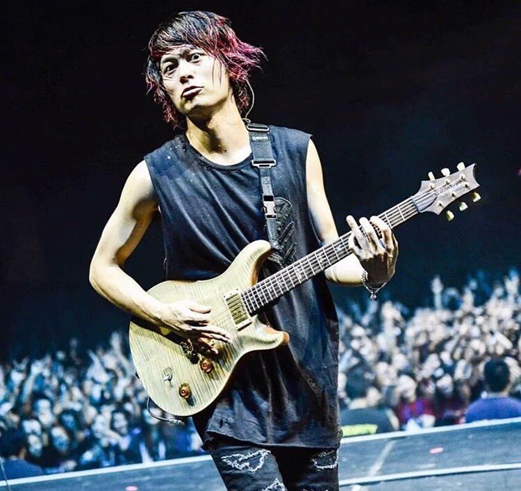 今日はToruの誕生日。 ワンオクのギターで唯一無二の存在で。 いつも