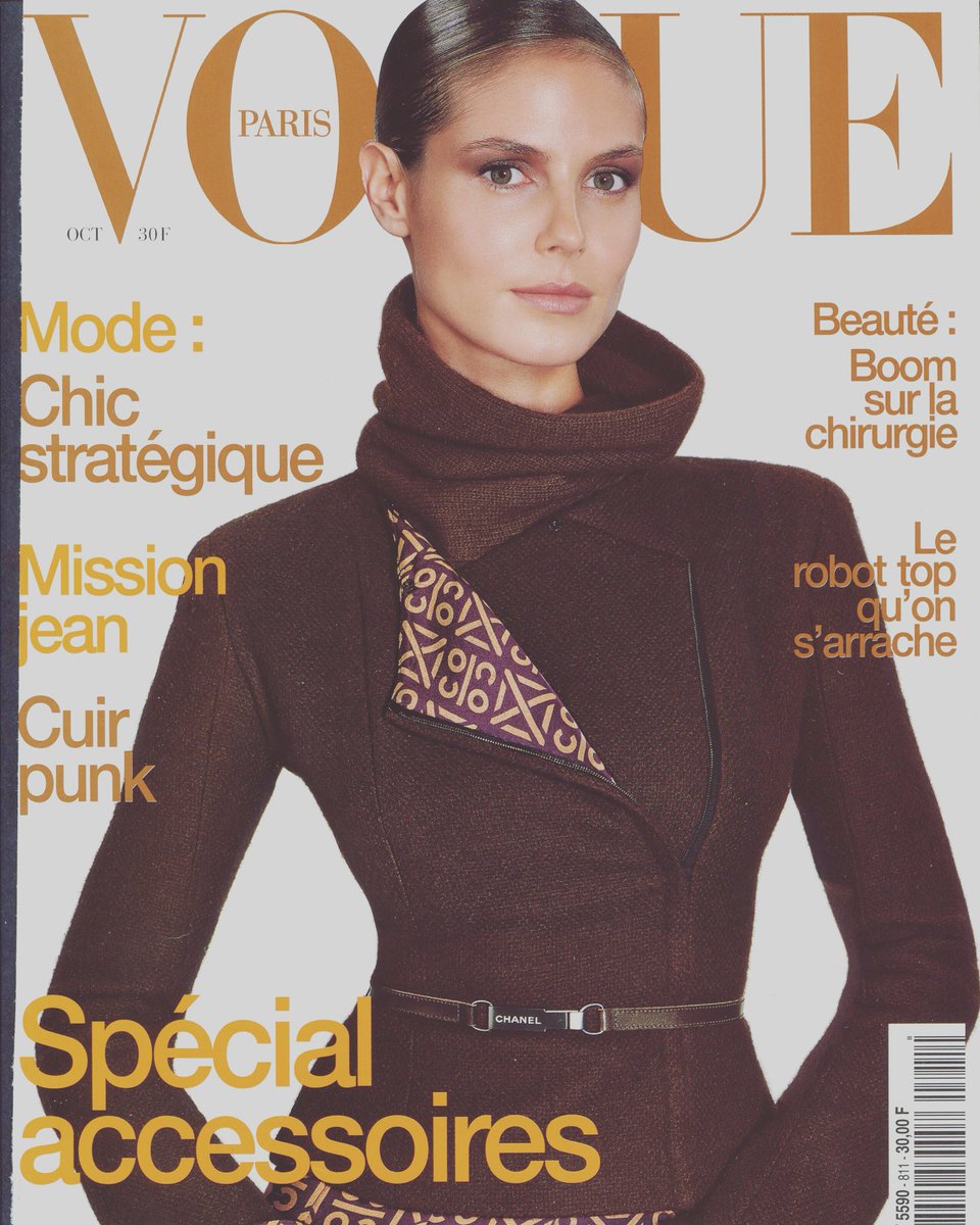 October 2000 , French Vogue 😳