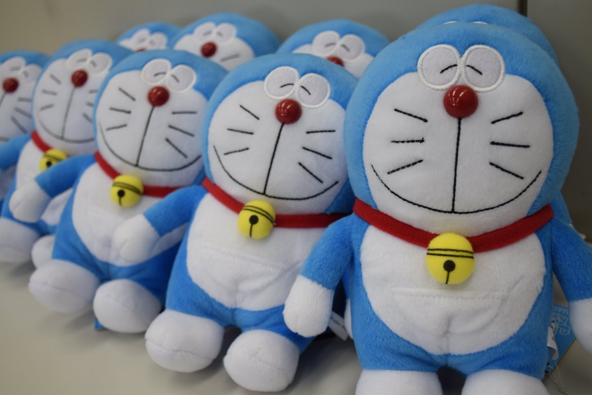 こちらは初登場時のドラえもんをモデルにした藤子・F・不二雄