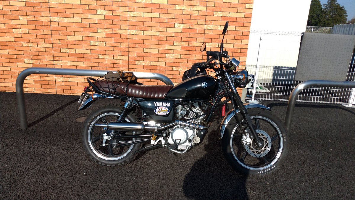 SP武川のYB125SP用キャブトンアップマフラーつけた キャブトンらしい