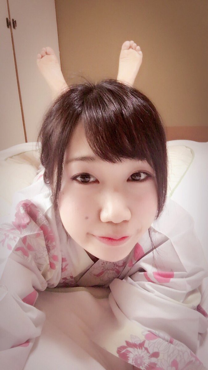 足でバンもん！ポーズ