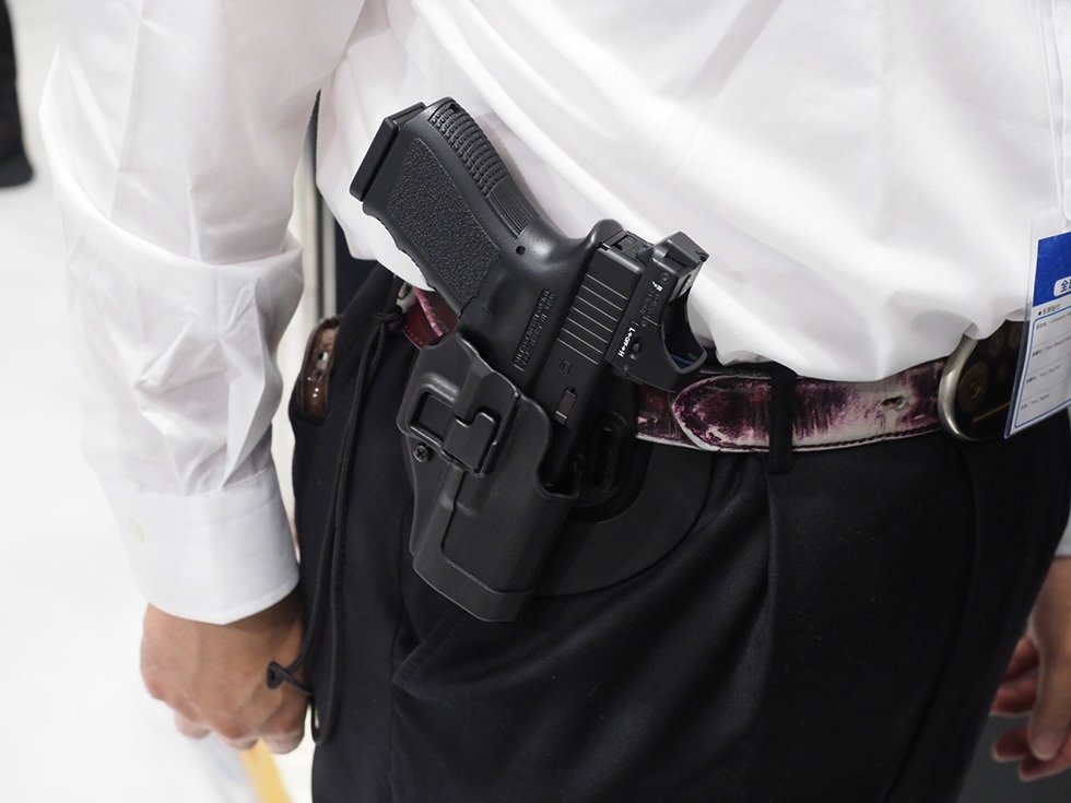 グロック19、これだけはお伝えしておきます。 「実物グロック19用