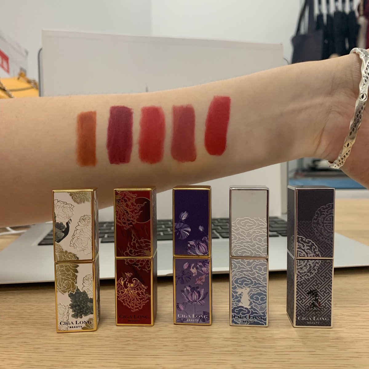 Ciga Long The Untamed Lipstick review by 超甜饼干Come on, it's