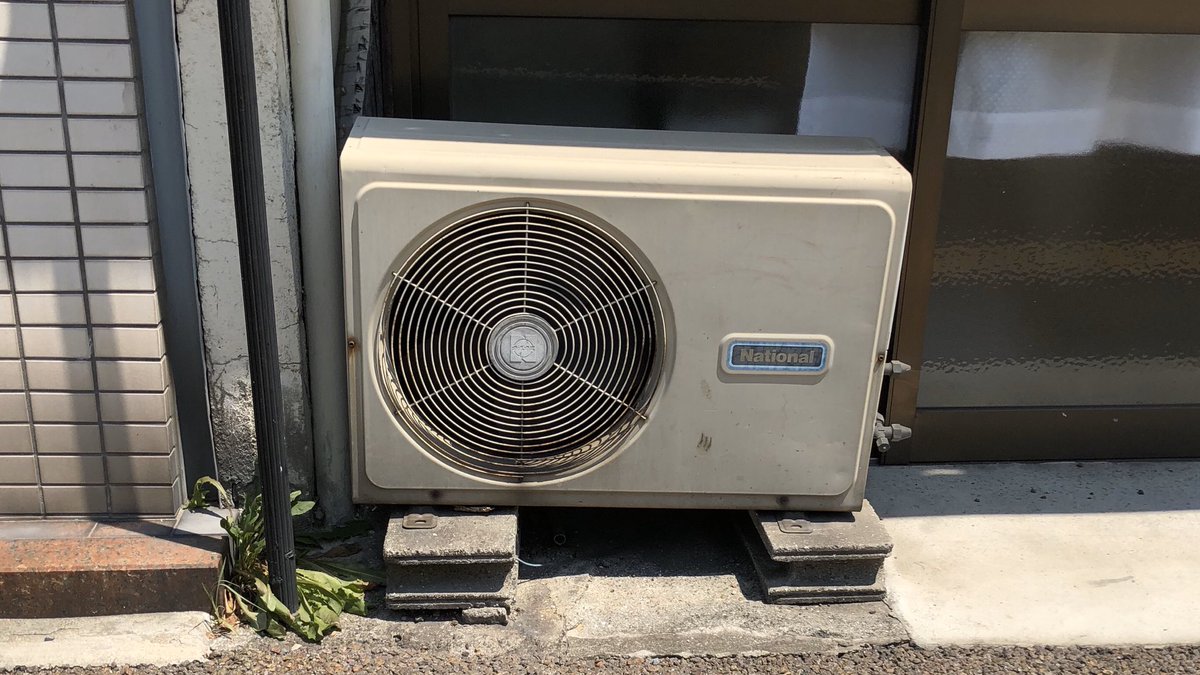 レトロなナショナル。 #室外機