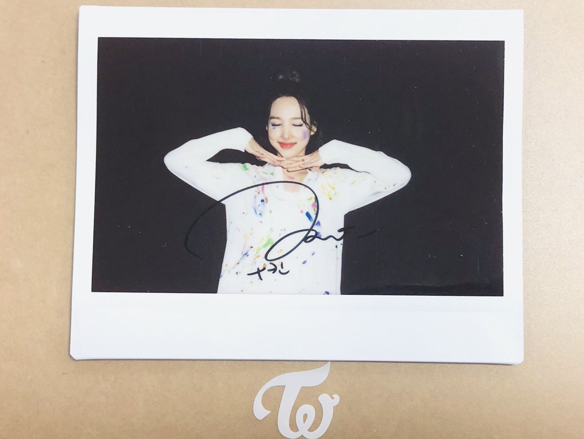 TWICE モモ ナヨン ダヒョン チェヨン ジヒョ 直筆 サイン TWICE GO
