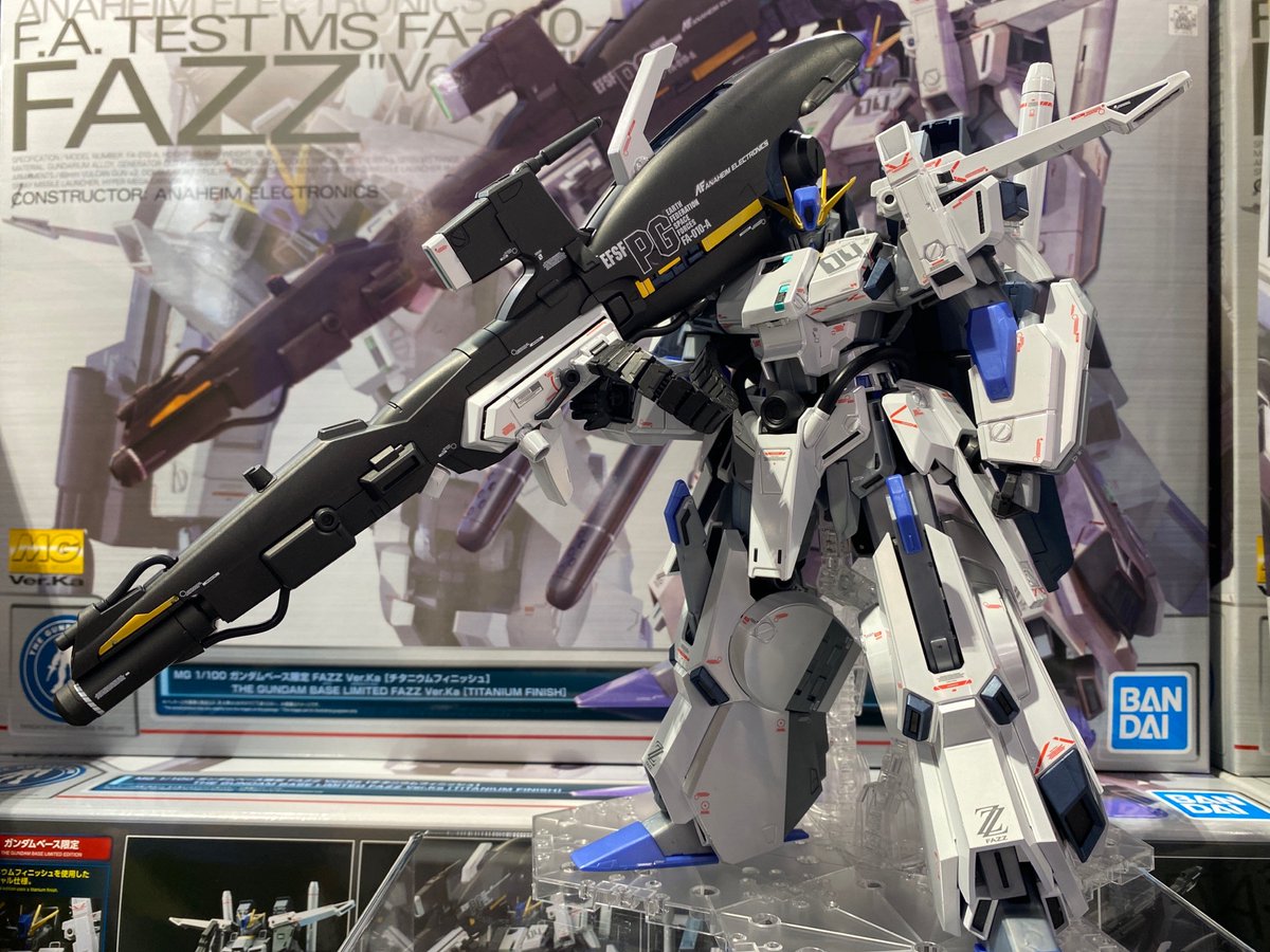 MG 1/100 ガンダムベース限定 FAZZ Ver.Ka[チタニウムフィニッシュ