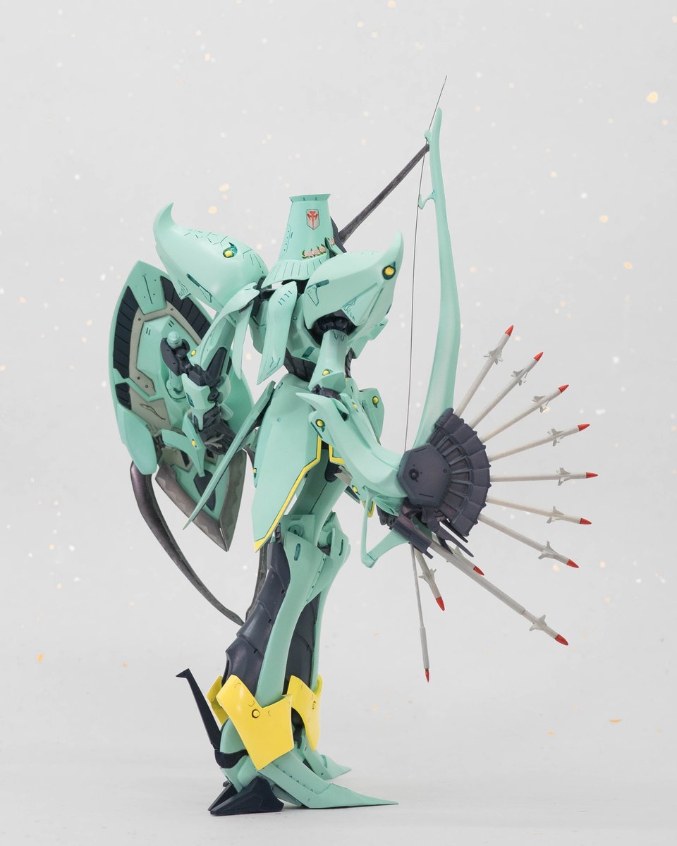クロス・ミラージュ【雌型】 1/100 CROSS MIRAGE Female Completed