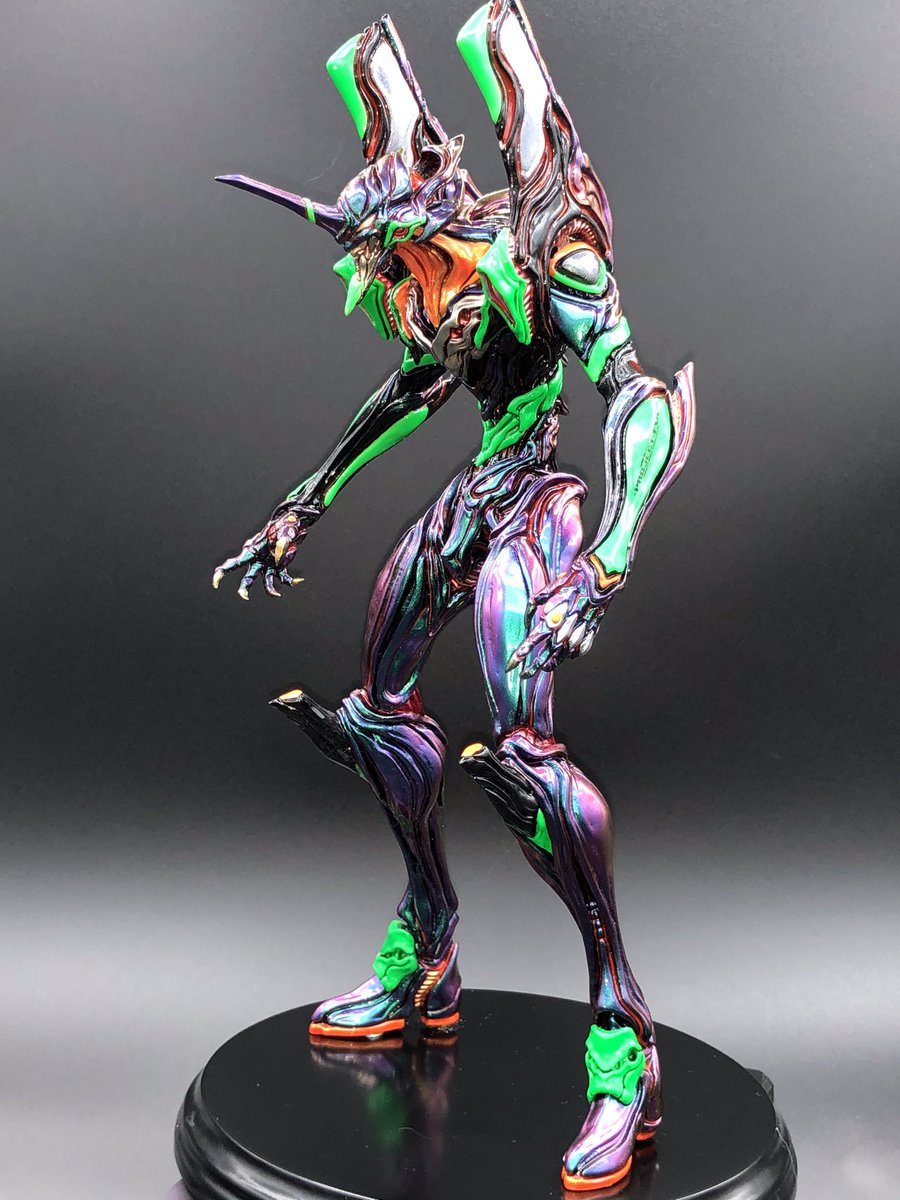 Yoshi6054 さん造形のEVA初号機 ガレージキットです。 (クリアーが