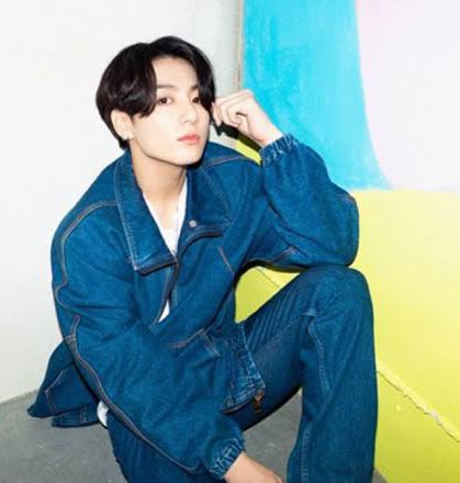 BTSのDynamiteミュージックビデオに出てるジョングクさんの衣装は