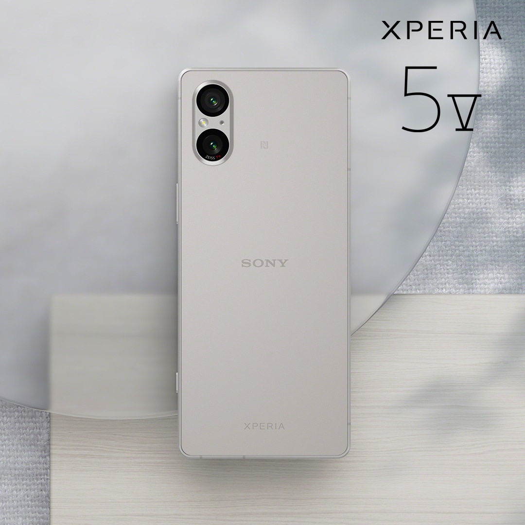 New phone. New me. Meet Xperia 5V.
