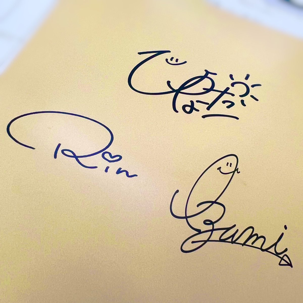 みんなのサイン可愛い〜！！！ ひなたちゃんもサインに顔ある🫶🏻お