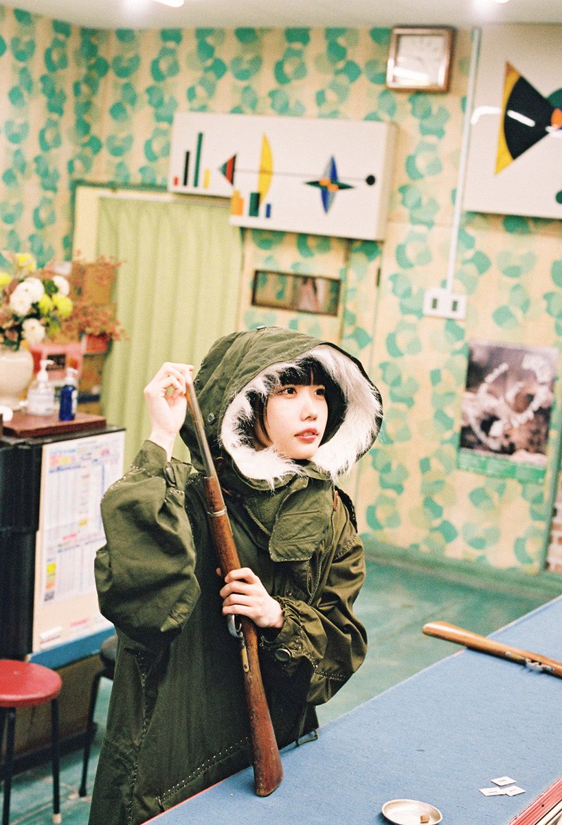 手縫いのモッズコート。M51とM65の二つのデザインを縫いつなぐ