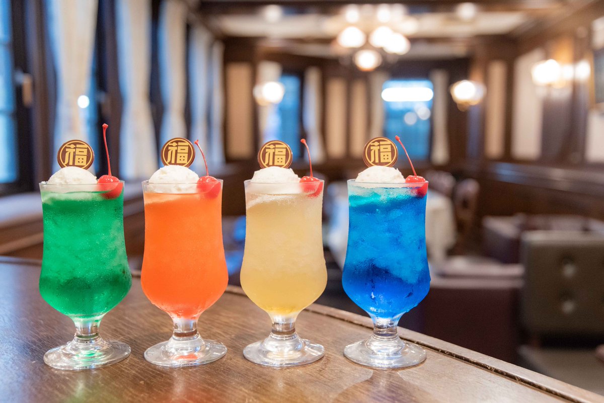 6/1(木)からの新商品‼︎ かわいさ抜群の【カラフルクリームソーダ