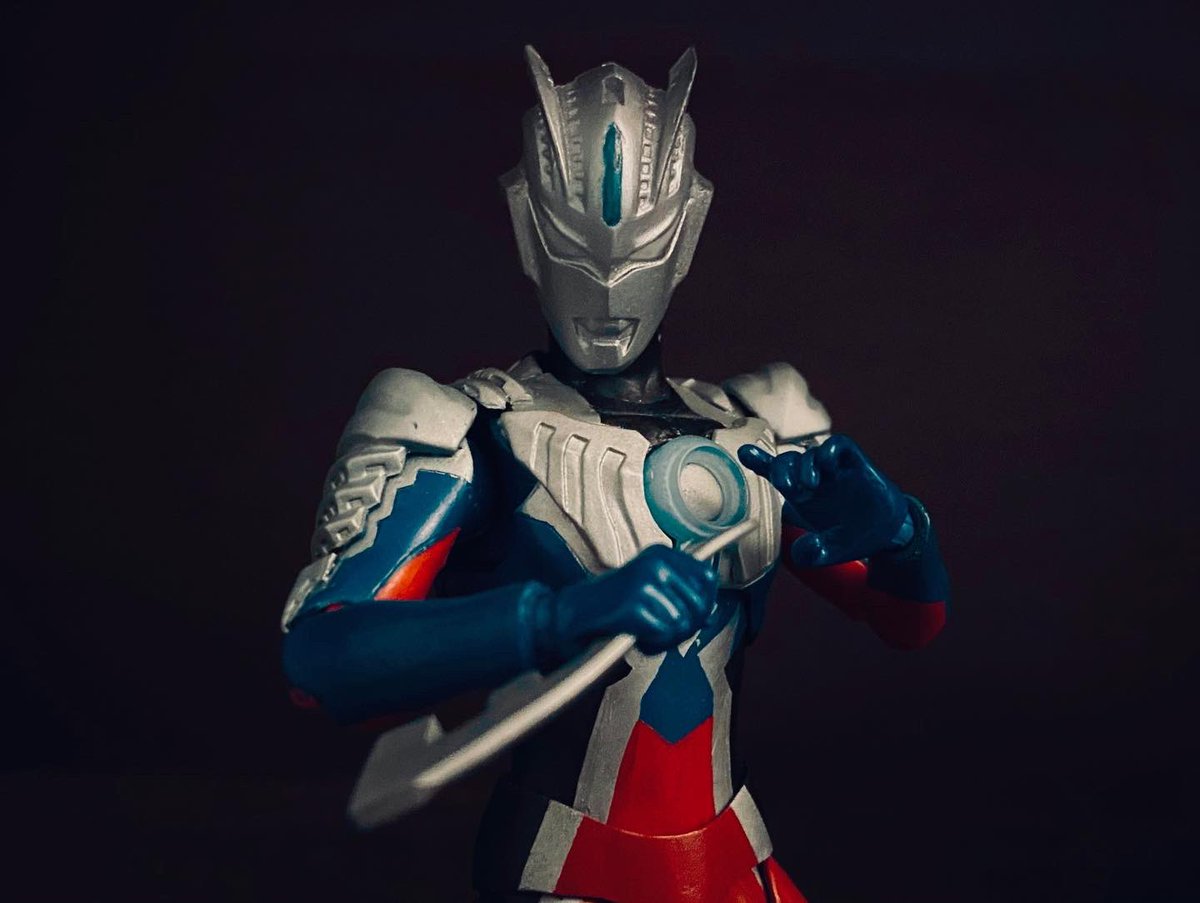S.H.Figuarts 「親子の力、おかりします！」 ウルトラマンオーブ