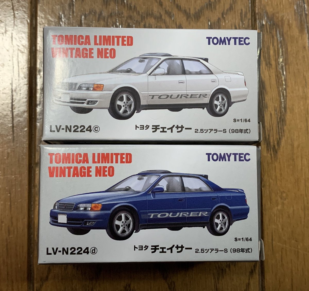 ツアラーストライプ大好きマンなので、発売が決まったとき夢かと思った