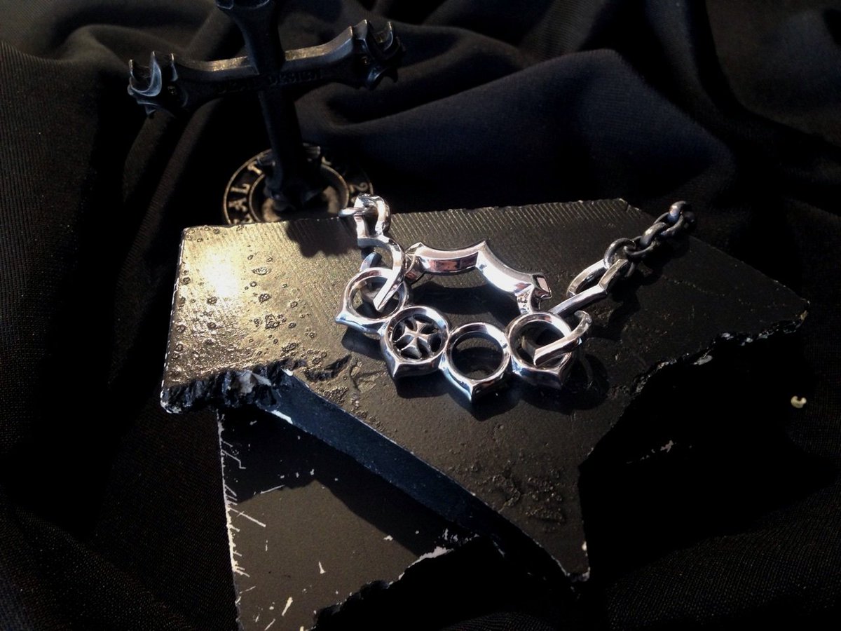 大阪店の荒木です🐤MEJIBRAYメトさん着用の【ﾅｯｸﾙｸﾗｳﾝﾁｮｰｶｰ￥25,000+