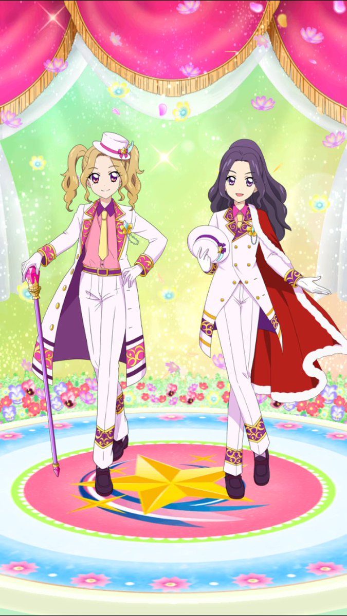 大地のの #白樺リサ コンビなんか特にヅカらしい。ジャケットの丈感