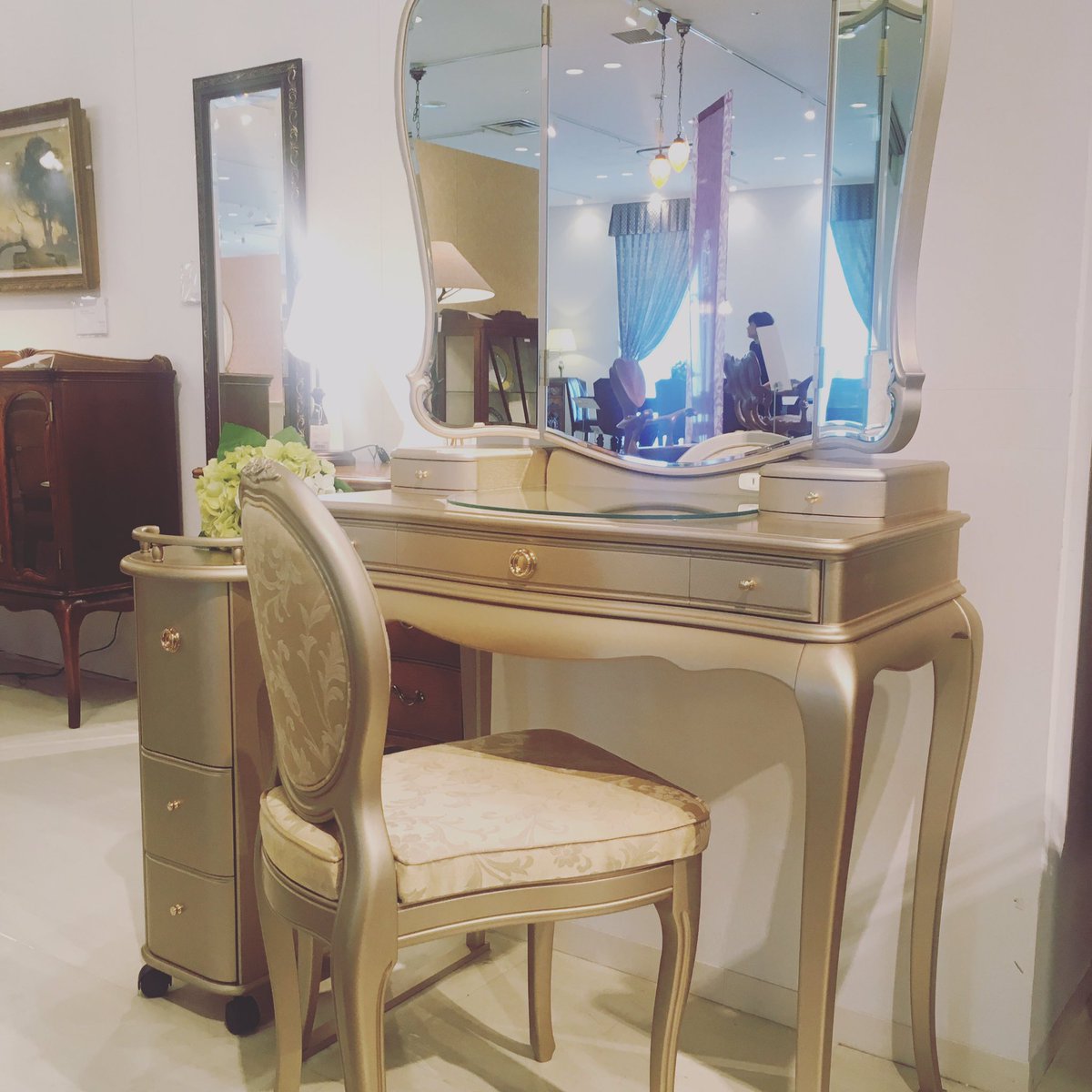 大塚家具 ドレッサー アンティーク ブラウン ドレッサー「レッチェ