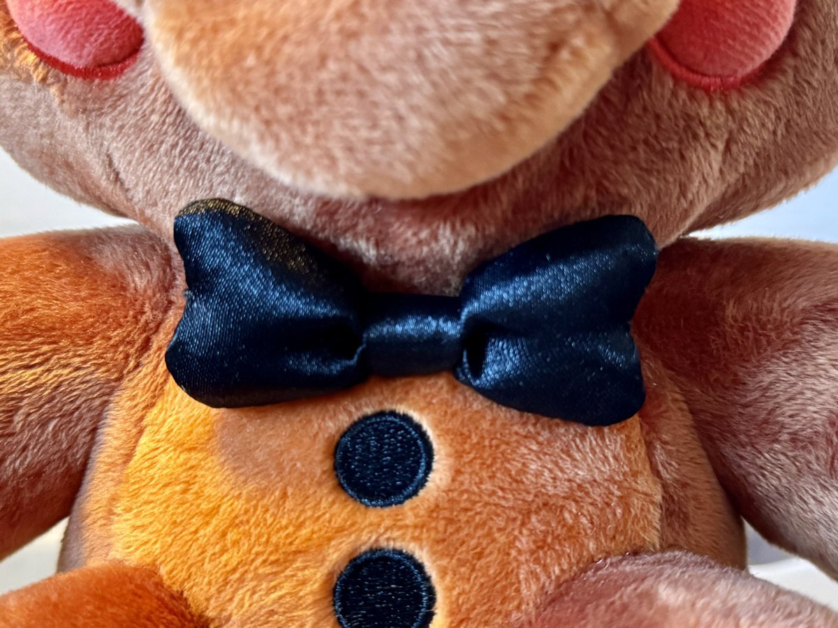 映画 #ファイブ・ナイツ・アット・フレディーズ2 公開に合わせてトイ