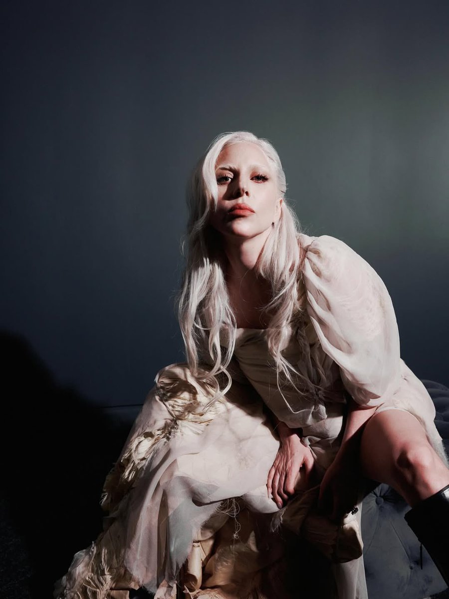 ✨🎄 𝑁𝐸𝑊𝑆 🎄✨／／ #レディー・ガガ コンサート・フィルム『Lady