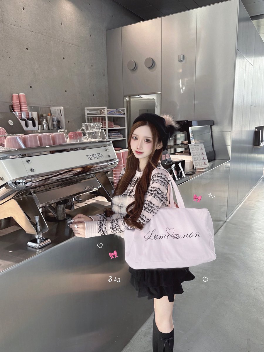 福袋発売開始まであと3分…🕒🎀♡ バニティ限定色とキャンバストートが