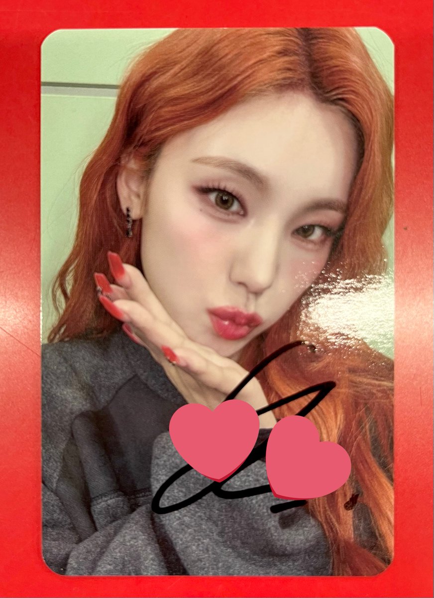 ITZY notshy mmt 中華 イェジ トレカ トレカ itzy mmt MMT love LOCO