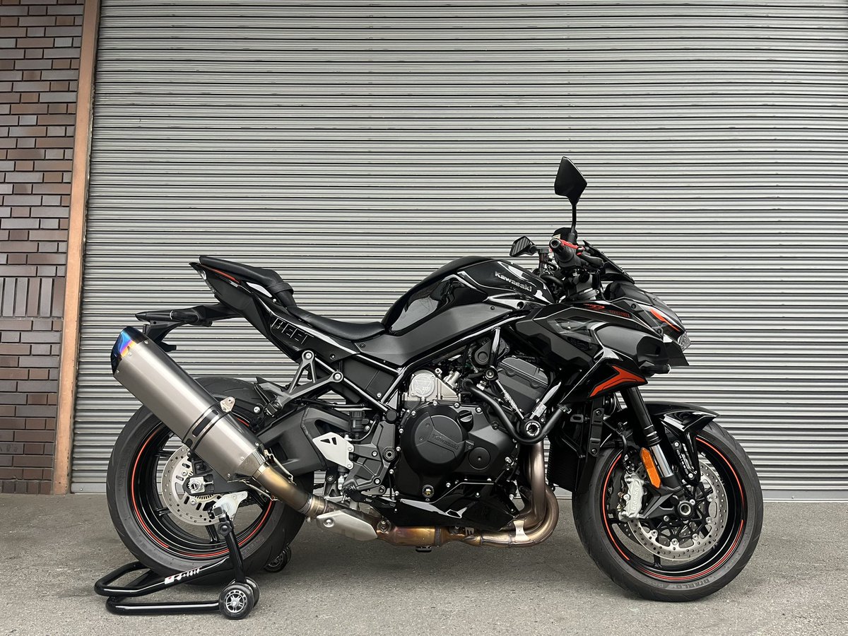 こちらのイベントで展示する #ZH2 には、 完全新作サイレンサーのGT