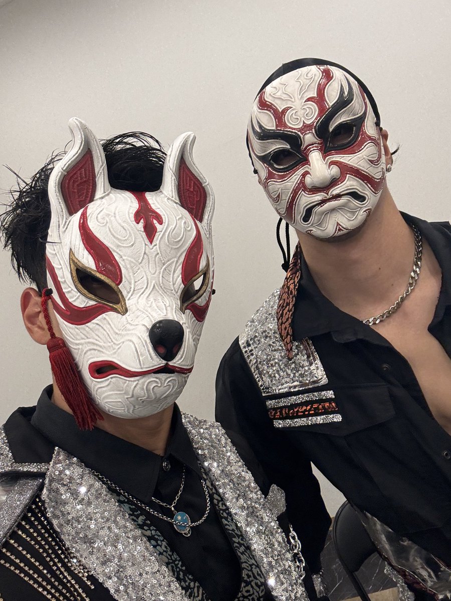 コンばんは！ 火曜日？ブログ担当の狐です🦊 皆様すみません！ 本日