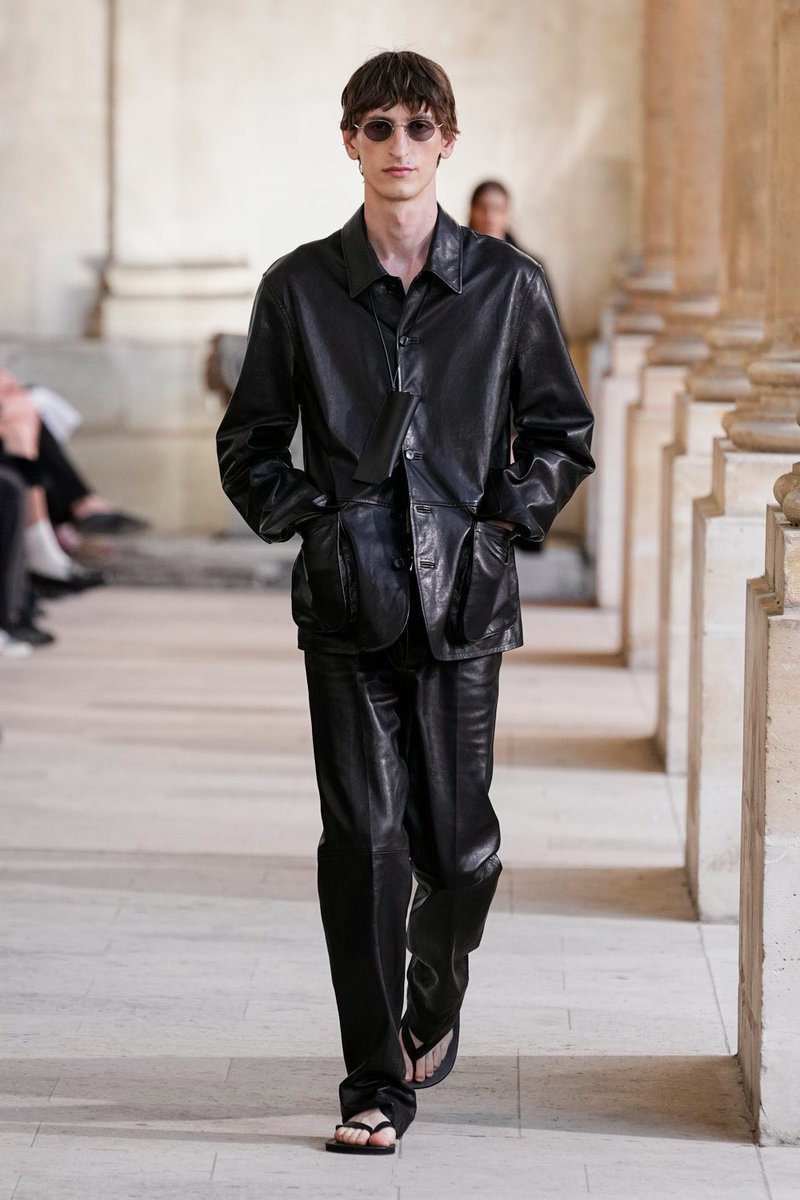 auralee 26SS ジョンレノンレザーに始まった 2枚目のルックが一番ブッ