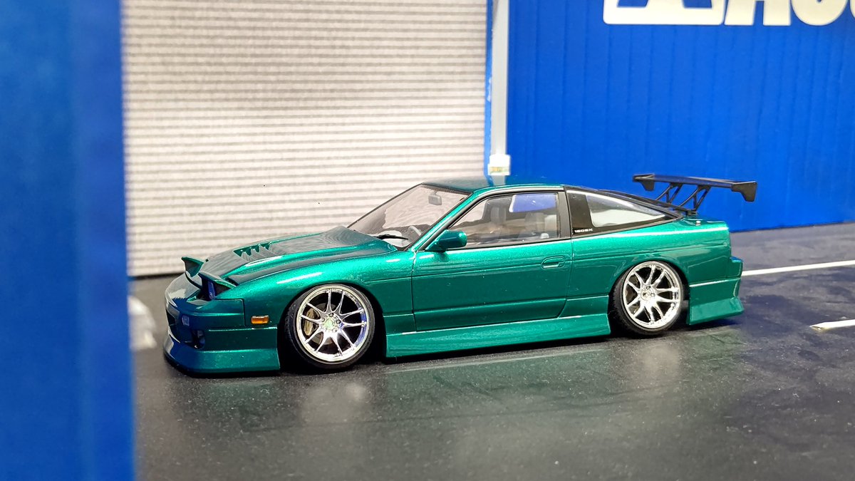 今年12月、チューンドカーNo.100 でBNスポーツフルエアロの180SXが登場